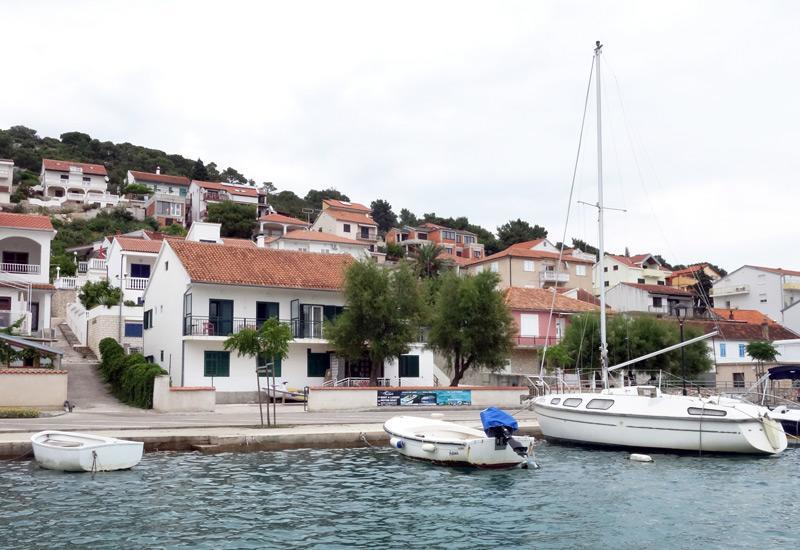 Waterfront Apartments Tisno Exteriör bild